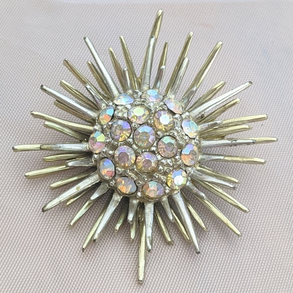 Vintage Jewelry - Vintage silver & Aurora Rhinestone brooch